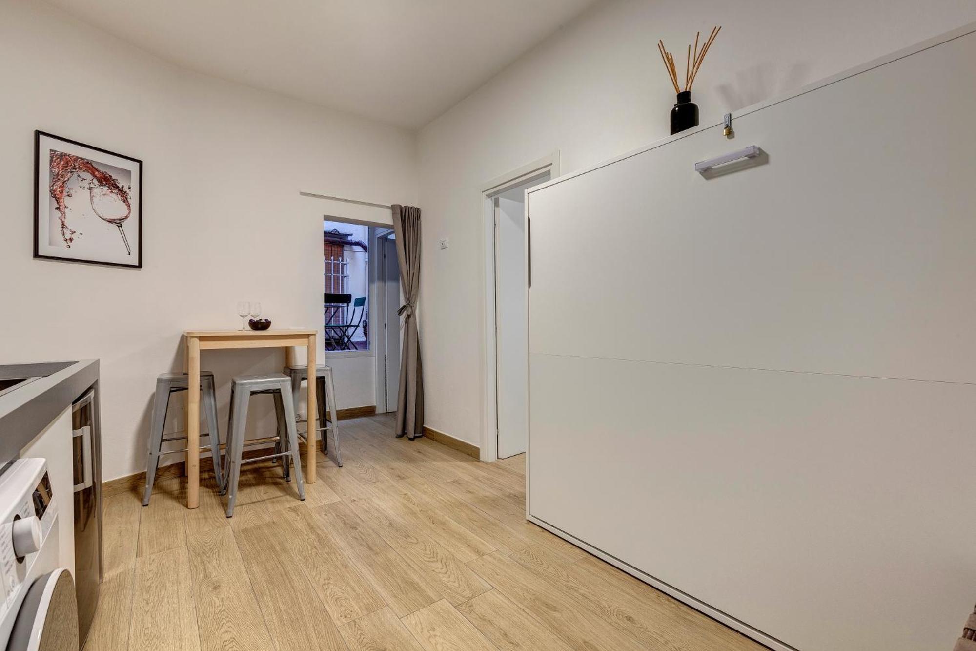 House G Apartment *