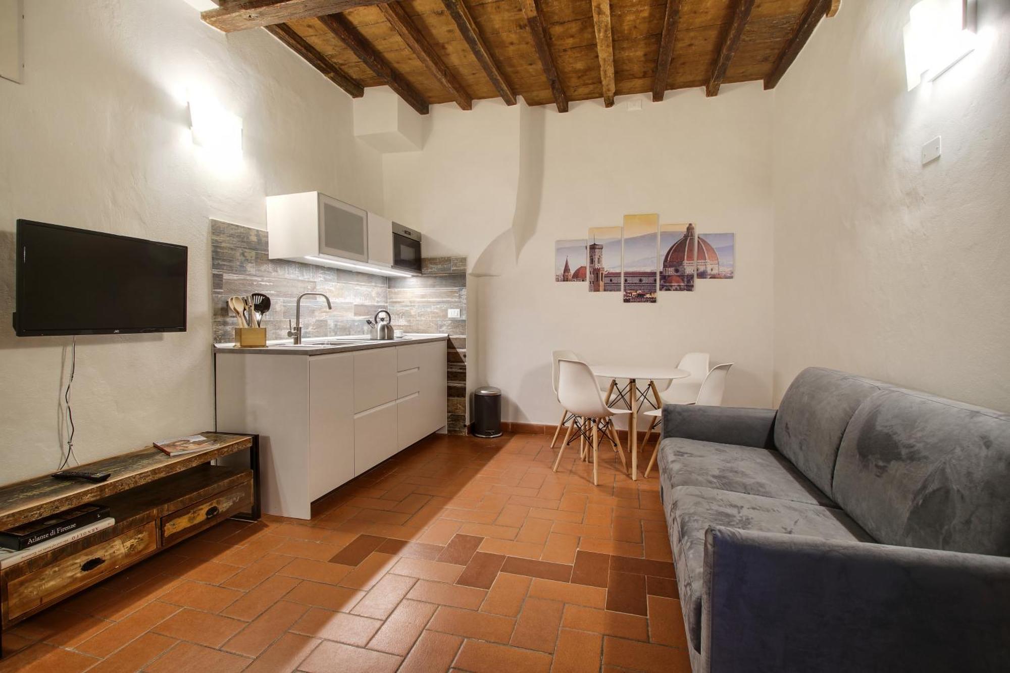 Pilastri Near Santa Croce Appartement