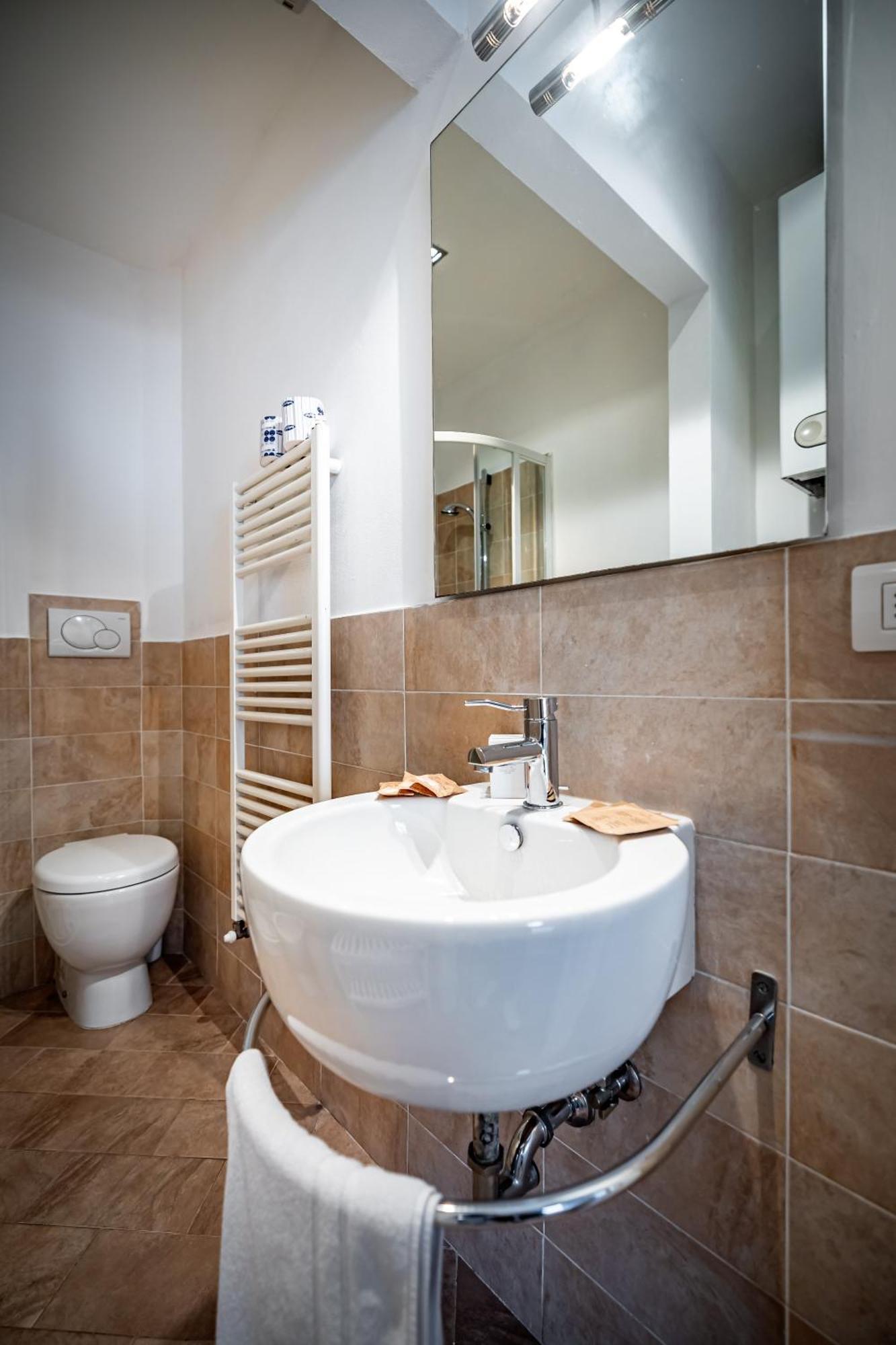 Yid Luxury * Florence