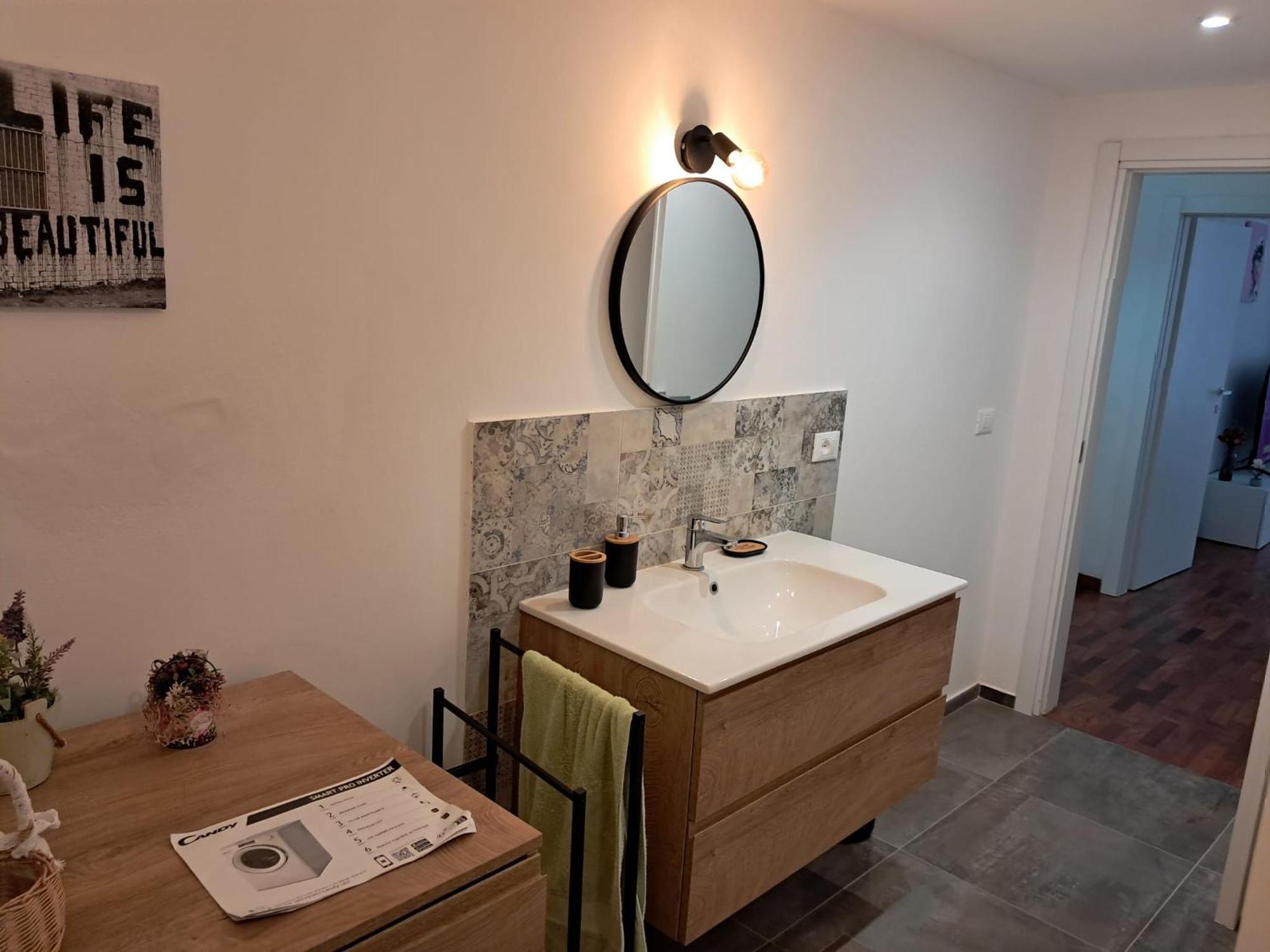 New Station Appartement *