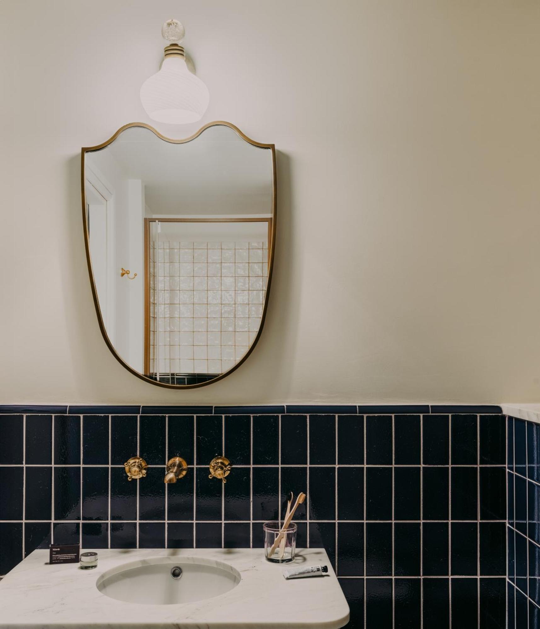 The Hoxton, 4*