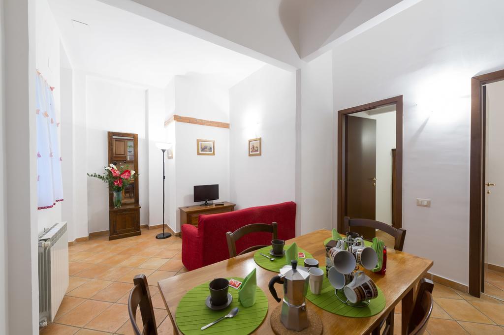 Calzaioli Apartment *