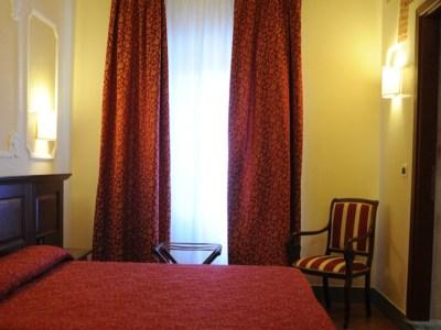 Hotel California 4*