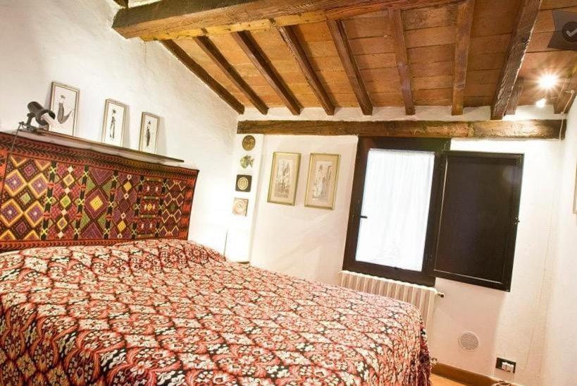 Cozy In The Oltrarno Area Firenze