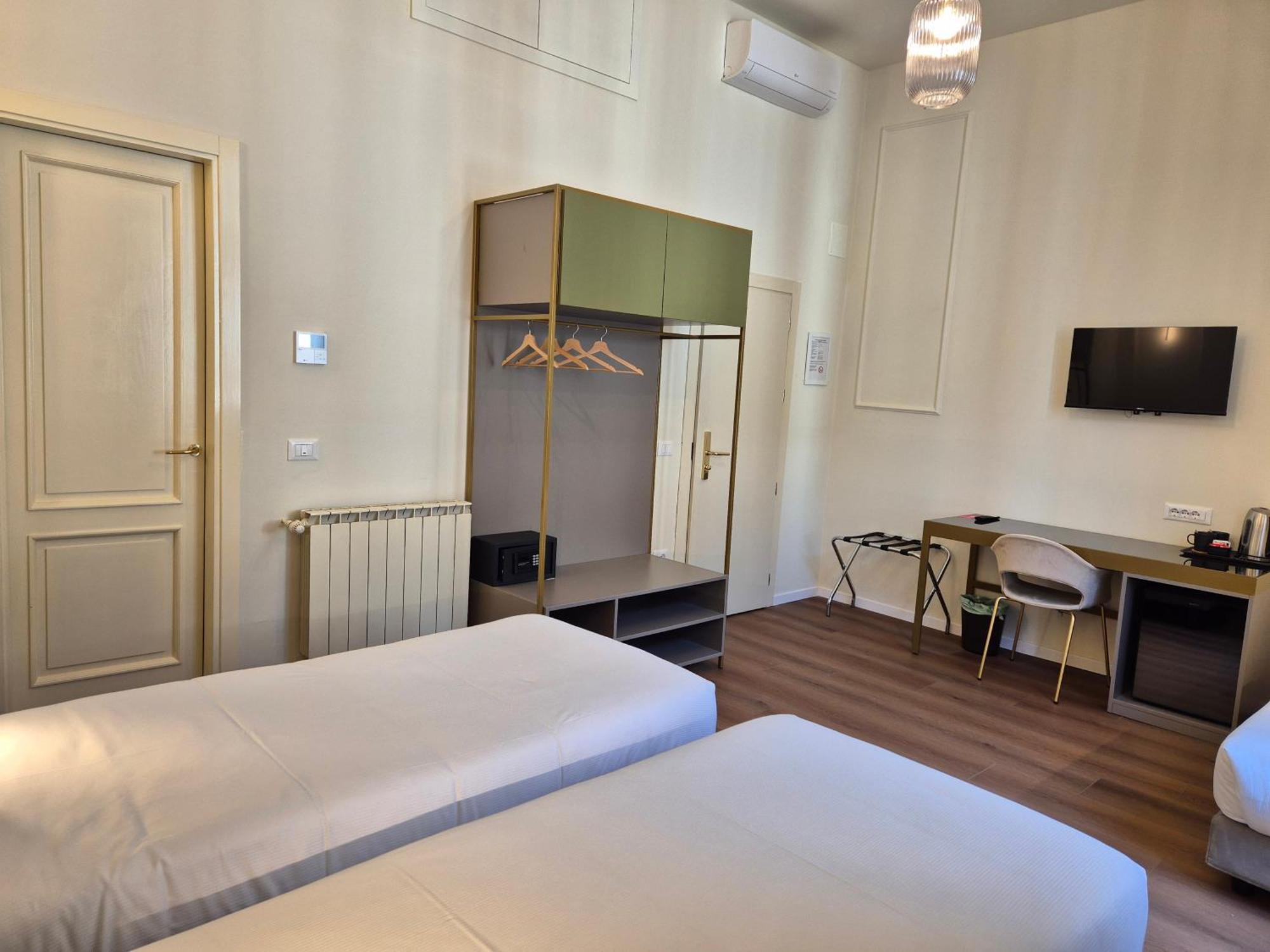 Duca D'aosta Hotel