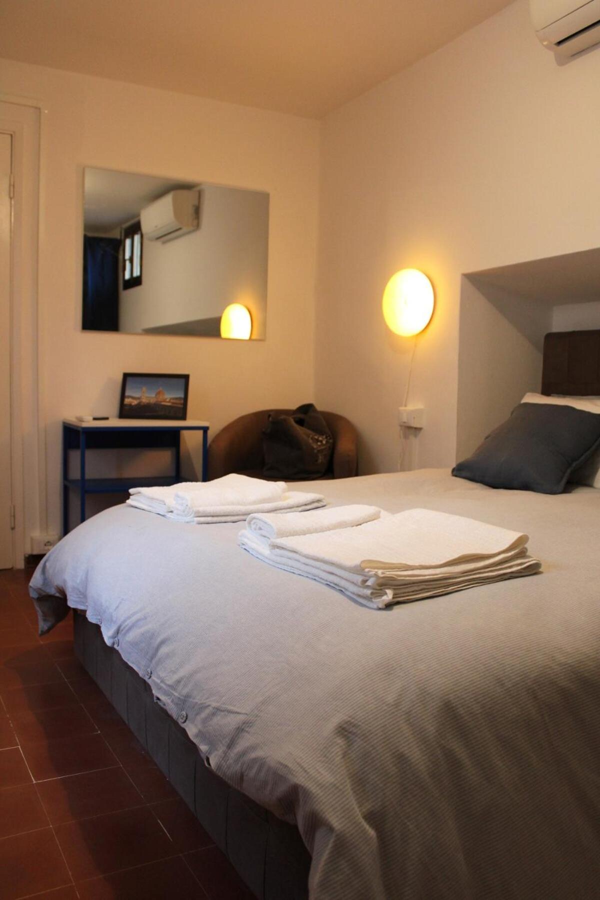 Appartement Small Penthouse With A Terrace Florence