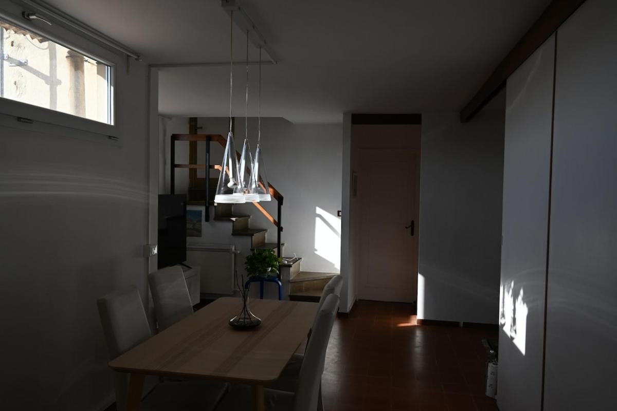 Appartement Small Penthouse With A Terrace