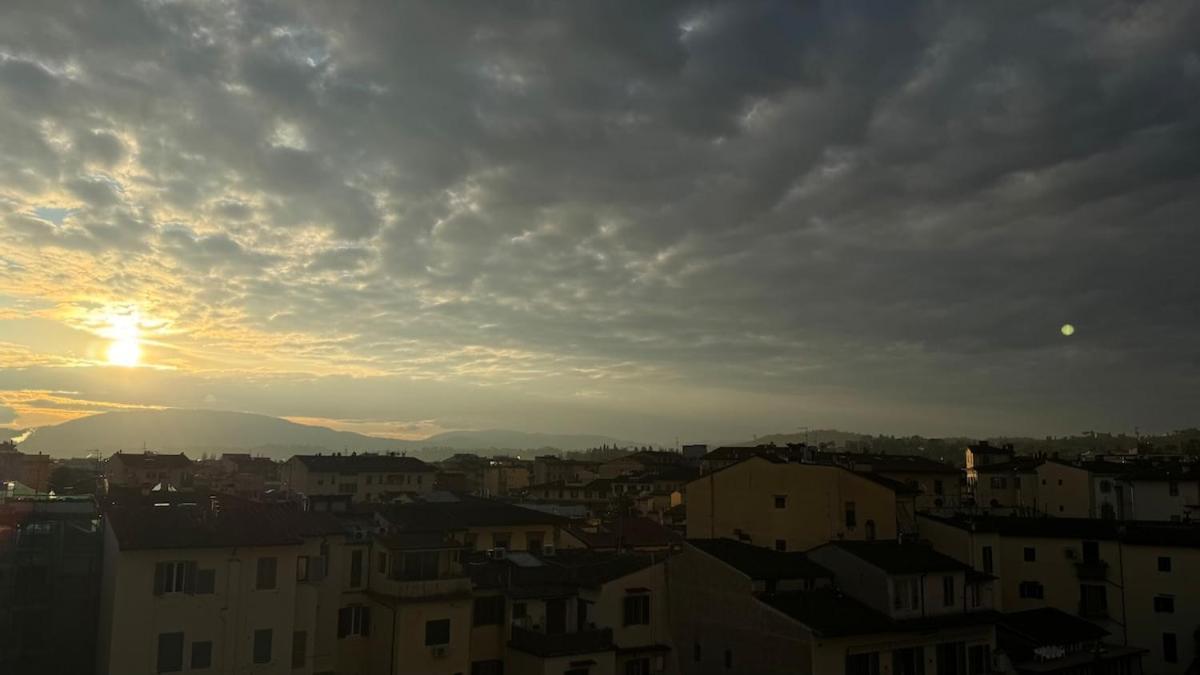Small Penthouse With A Terrace Appartement Florence