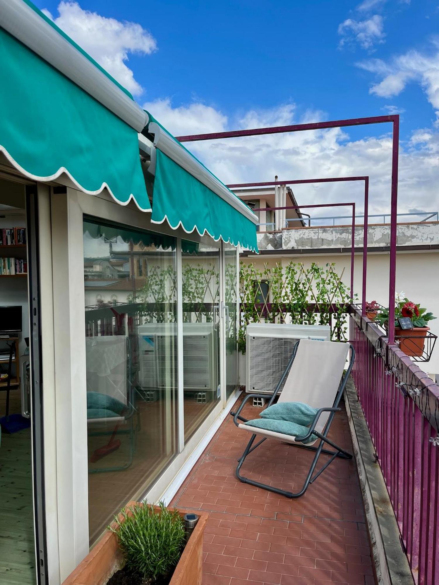 Settesanti Vintage Attic Apartment *