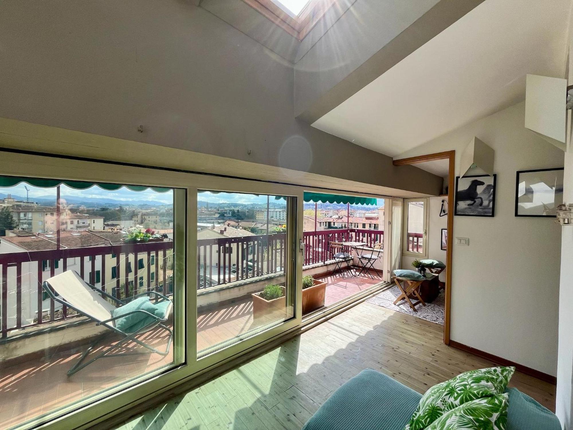 Settesanti Vintage Attic Apartment *