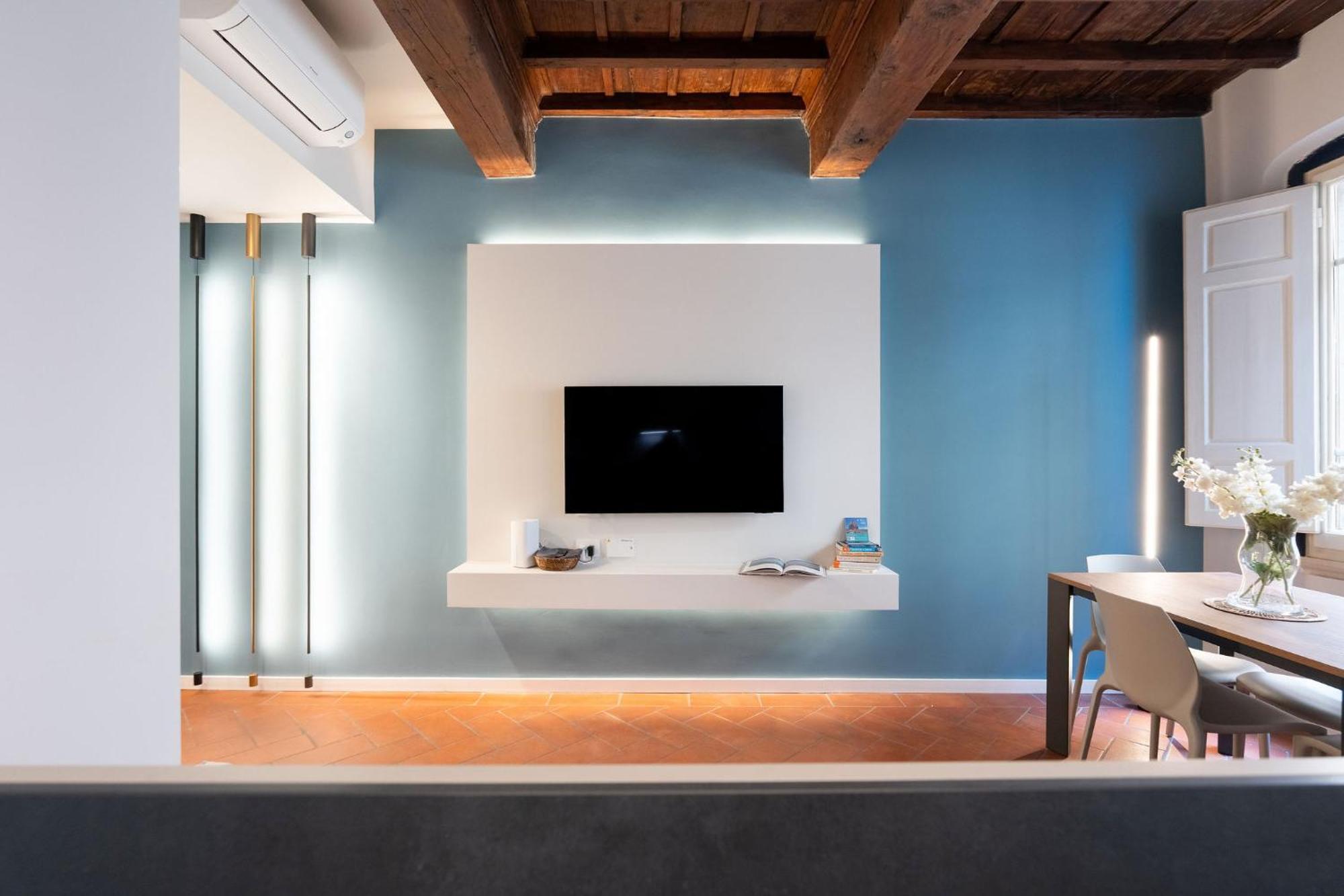 Keys Of Italy - Vigna 8 Blu- Newly Renovated Elegant 2 Bedr - Great Location In Appartement *