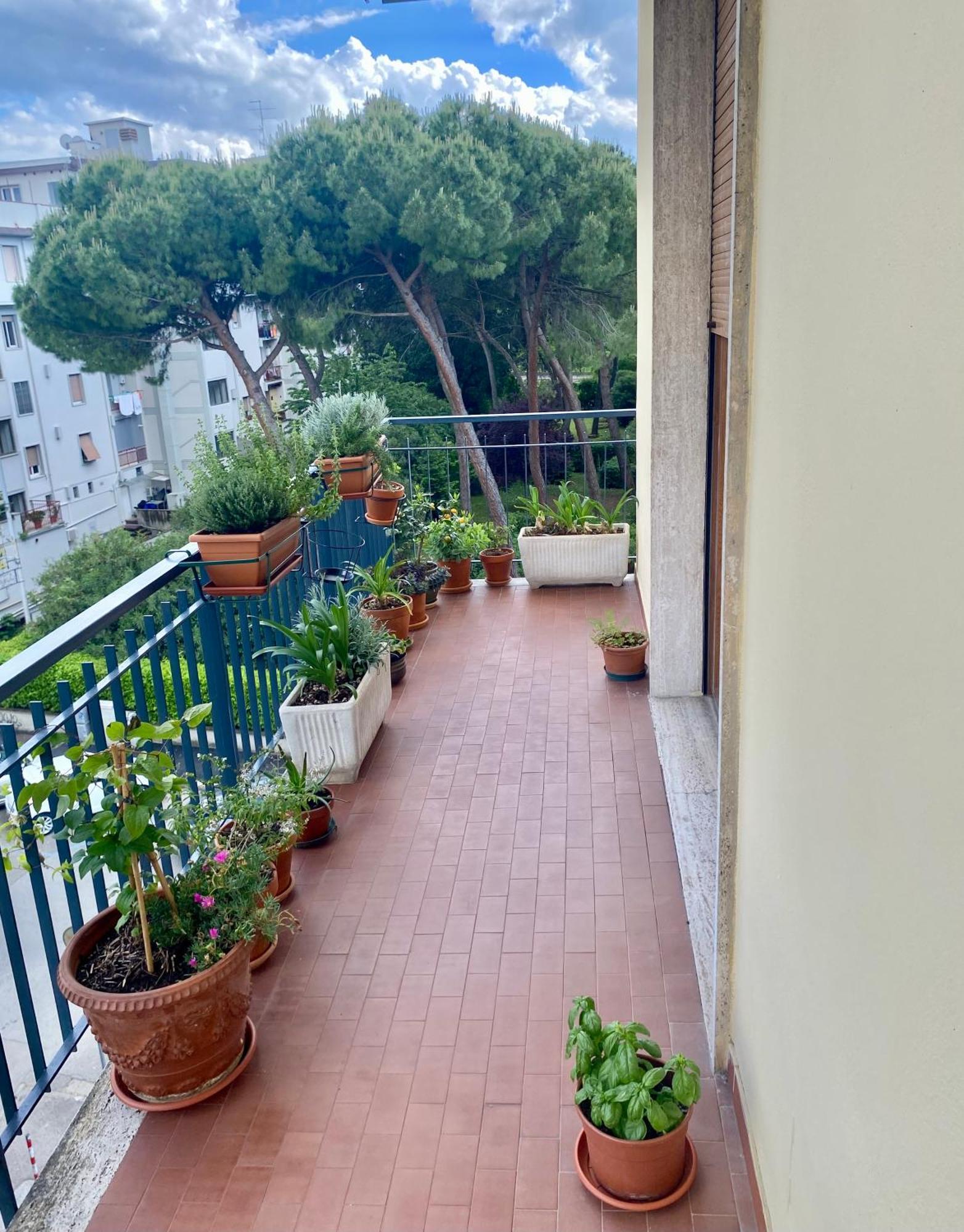 Homestay Camera Matrimoniale Con Bagno Privato-Appartamento Condiviso Con Host-Casa Enea Florence