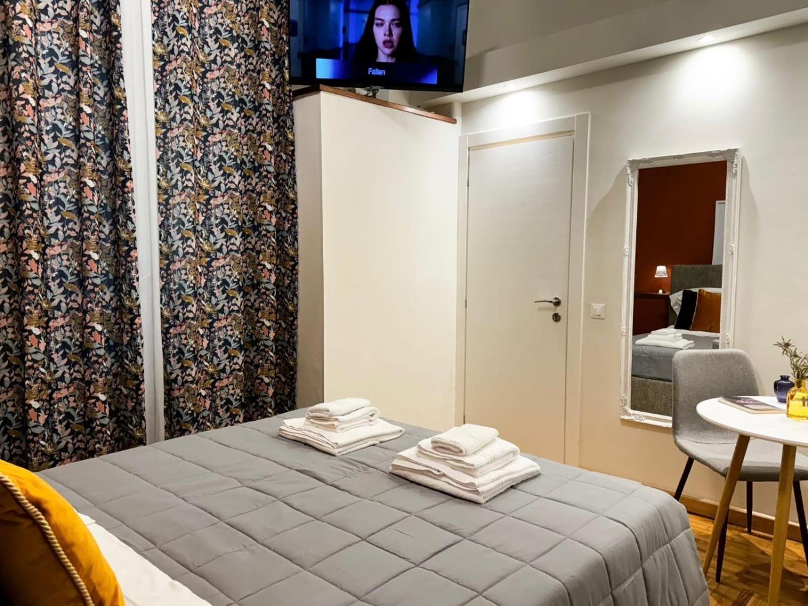 Fiorentini - Stazione Bed & Breakfast *
