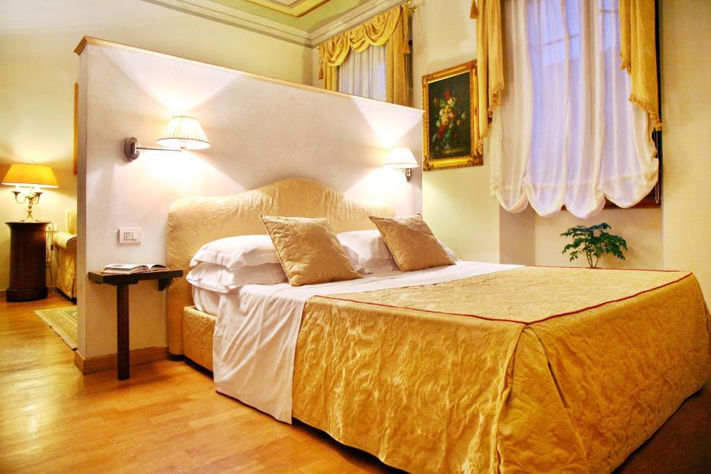 Tornabuoni La Petite Aparthotel Florença