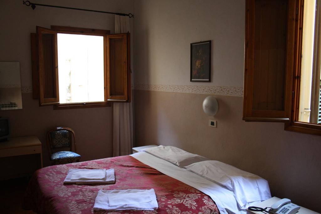 Hotel Ariston 2*