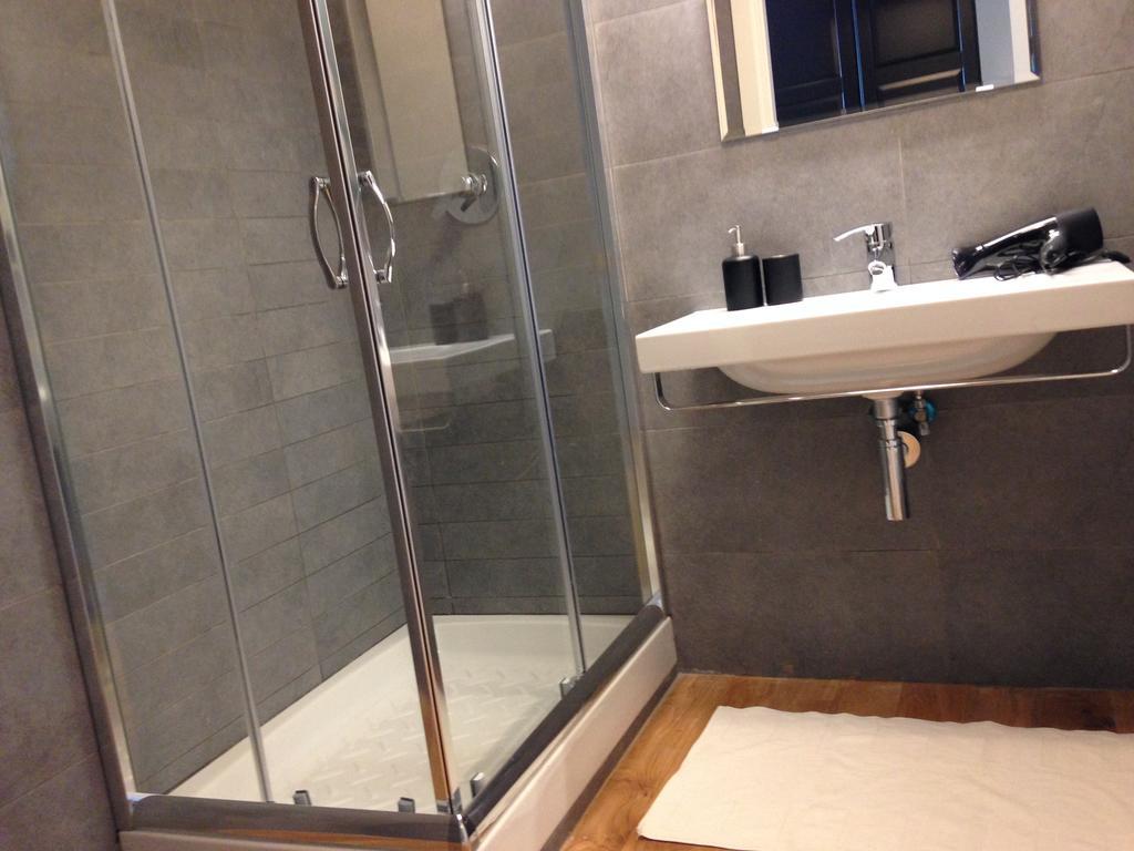 Industia Loft *