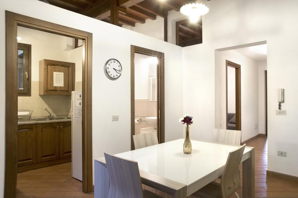 Oriuolo Palace Apartment
