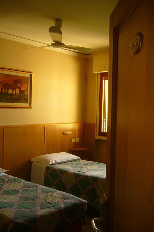 Guest house Marotta *