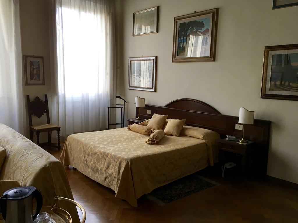 Antica Torre Bed & Breakfast Florence