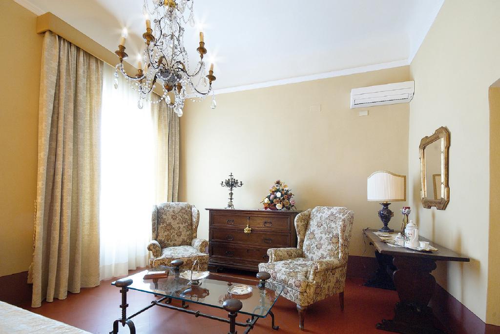 Couette-café Poggio 3*