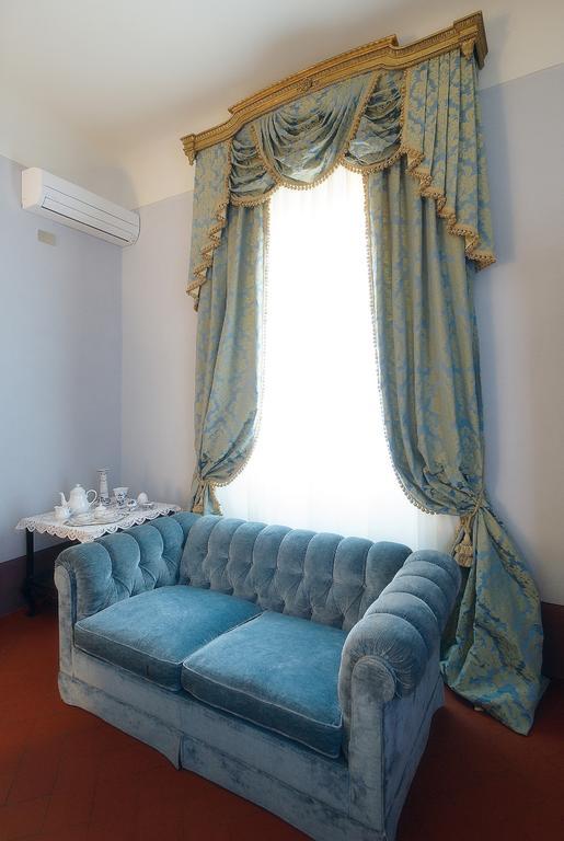 Poggio Couette-café
