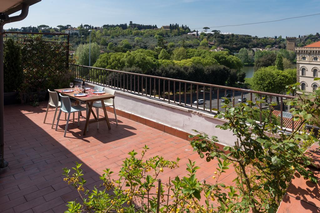 Roommo Lungarno Florenz