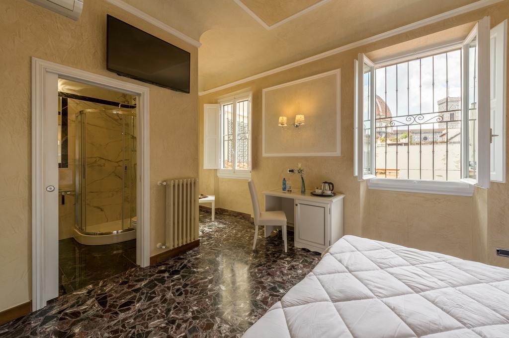 California 4* Florence