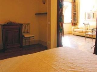 Apartment Palazzo Uguccioni *