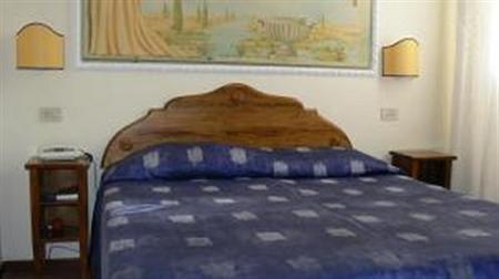 Hotel Airone 3*