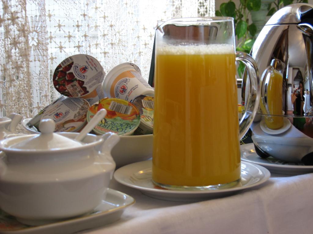 Acomodação com café da manhã  Fiorenza 3*