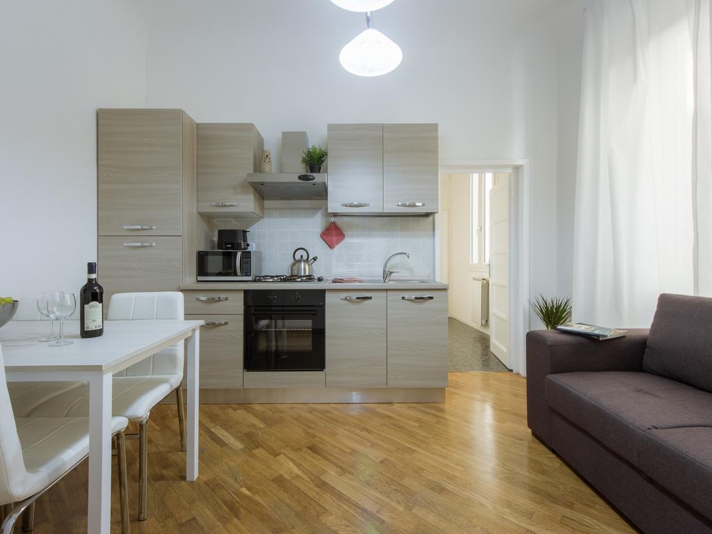 Canacci Stylish 2 Bedroom Appartamento
