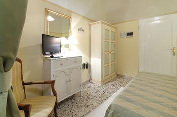 Residenza Maglioni Al Battistero Casa de hóspedes 2*