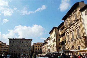 Palazzo Uguccioni Apartment *