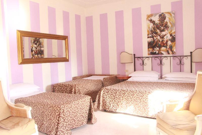 Hotel Alex