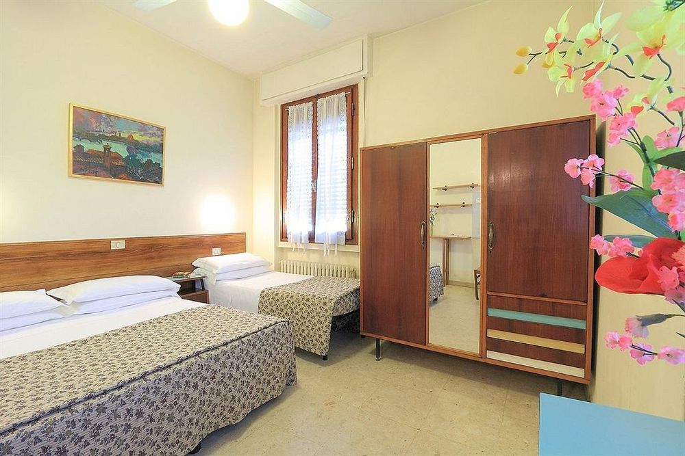 Ottaviani Hotel *