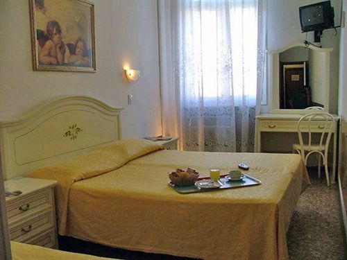 Airone Hotel