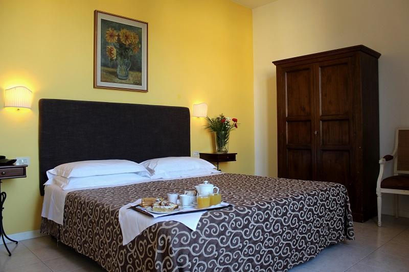Alex 3* Florence