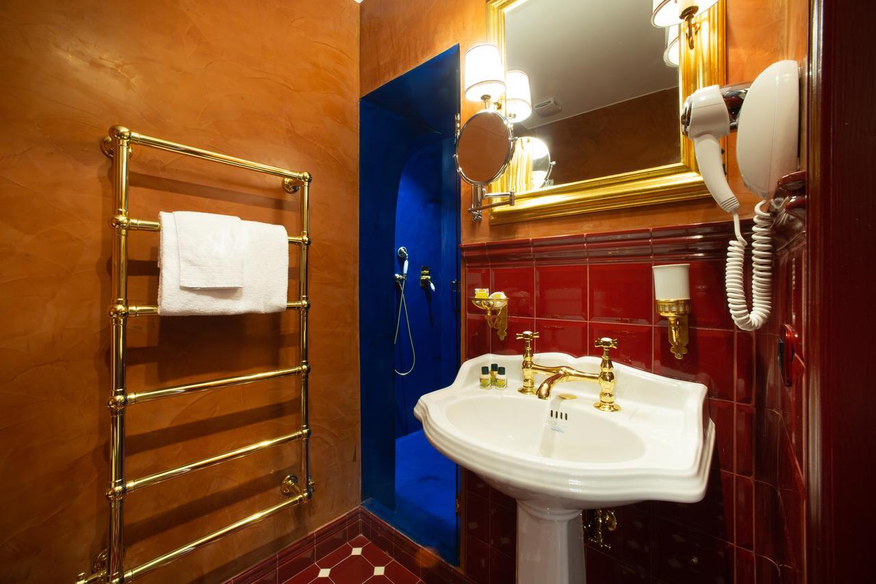 Bed & Breakfast Boutique Torre De' Conti