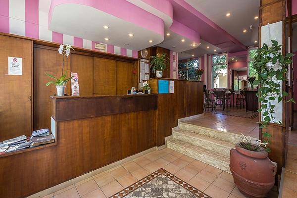 Hotel Real Ristorante E Pizzeria Parking Free !!! Florenz