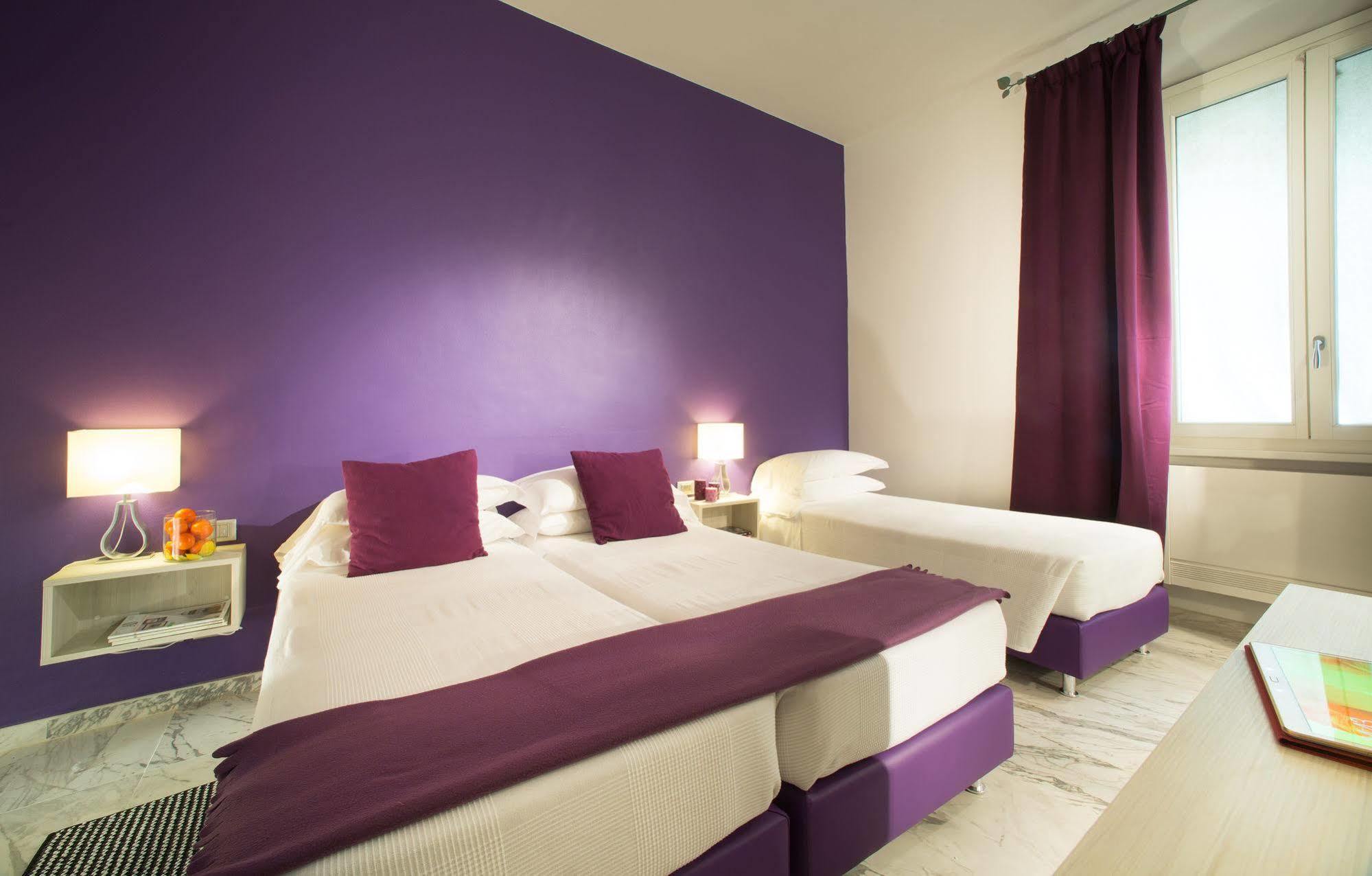 Hotel Boston