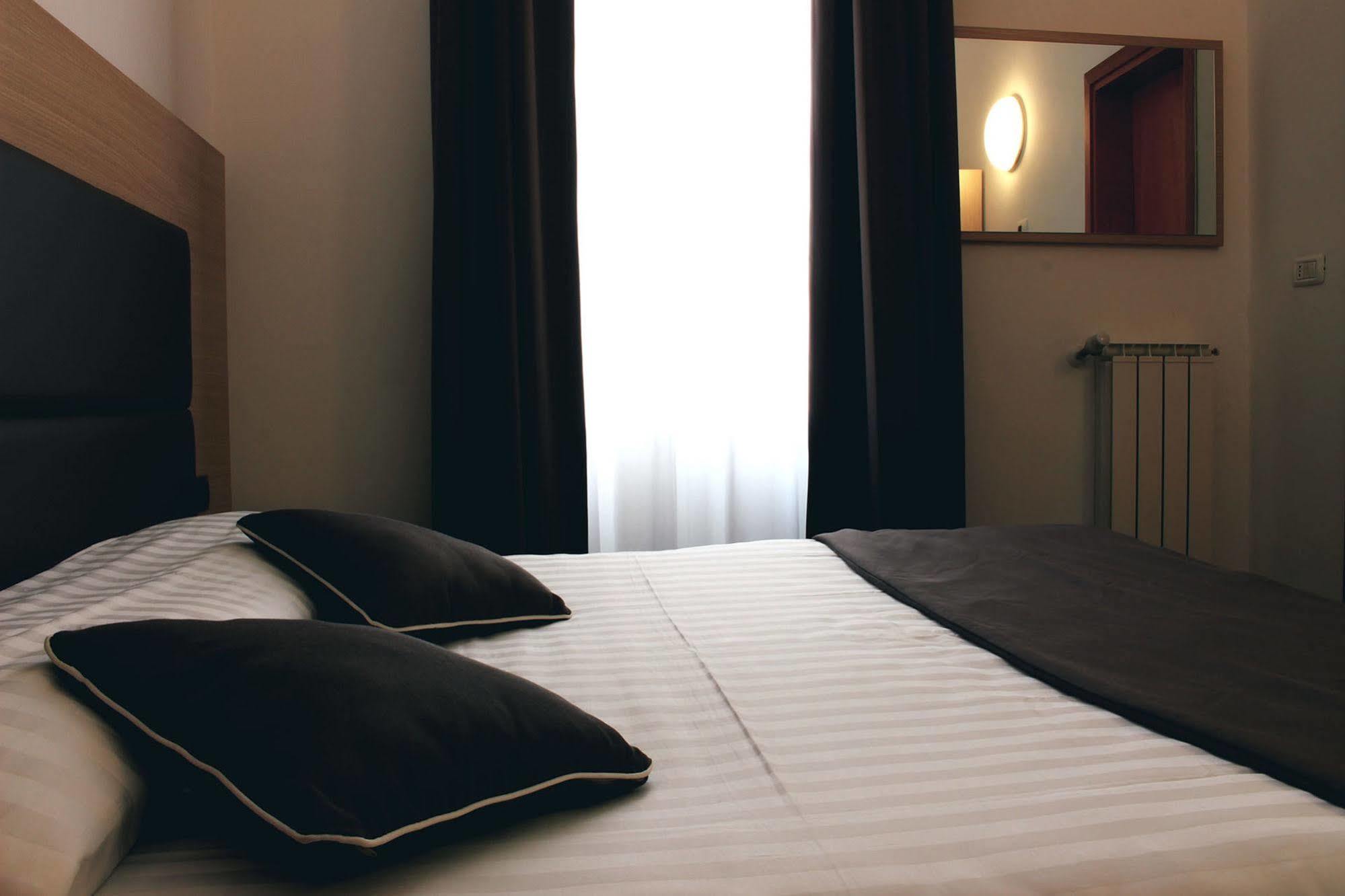 Hotel Esperanza 2*