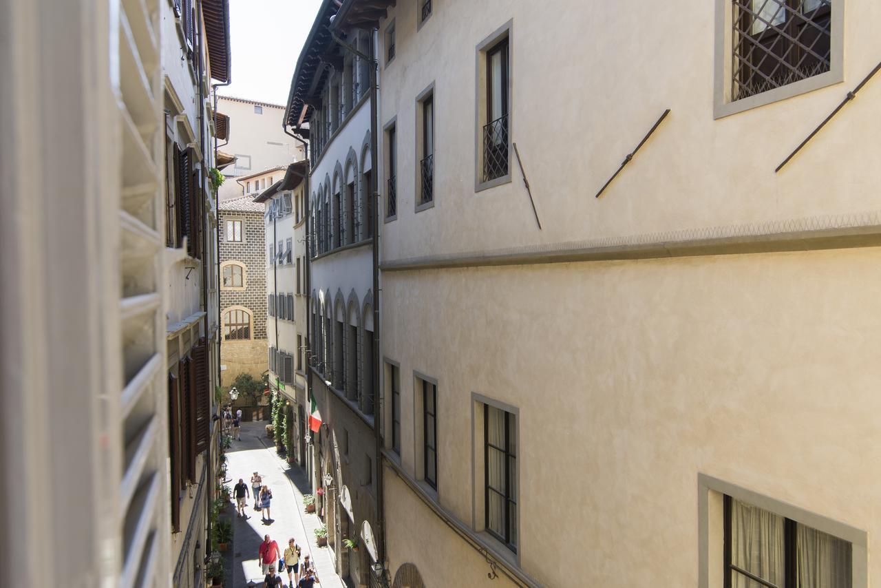 Ponte Vecchio Flats Florence