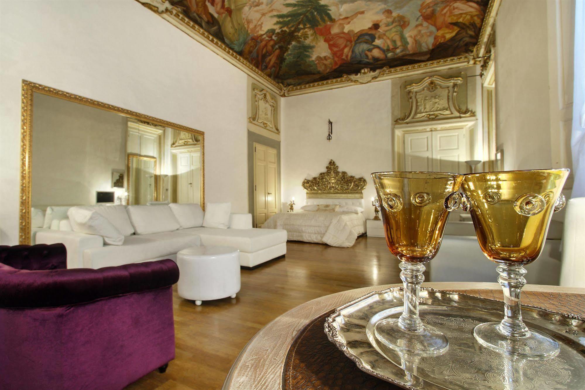 Palazzo Tolomei - Residenza D'epoca Acomodação com café da manhã 