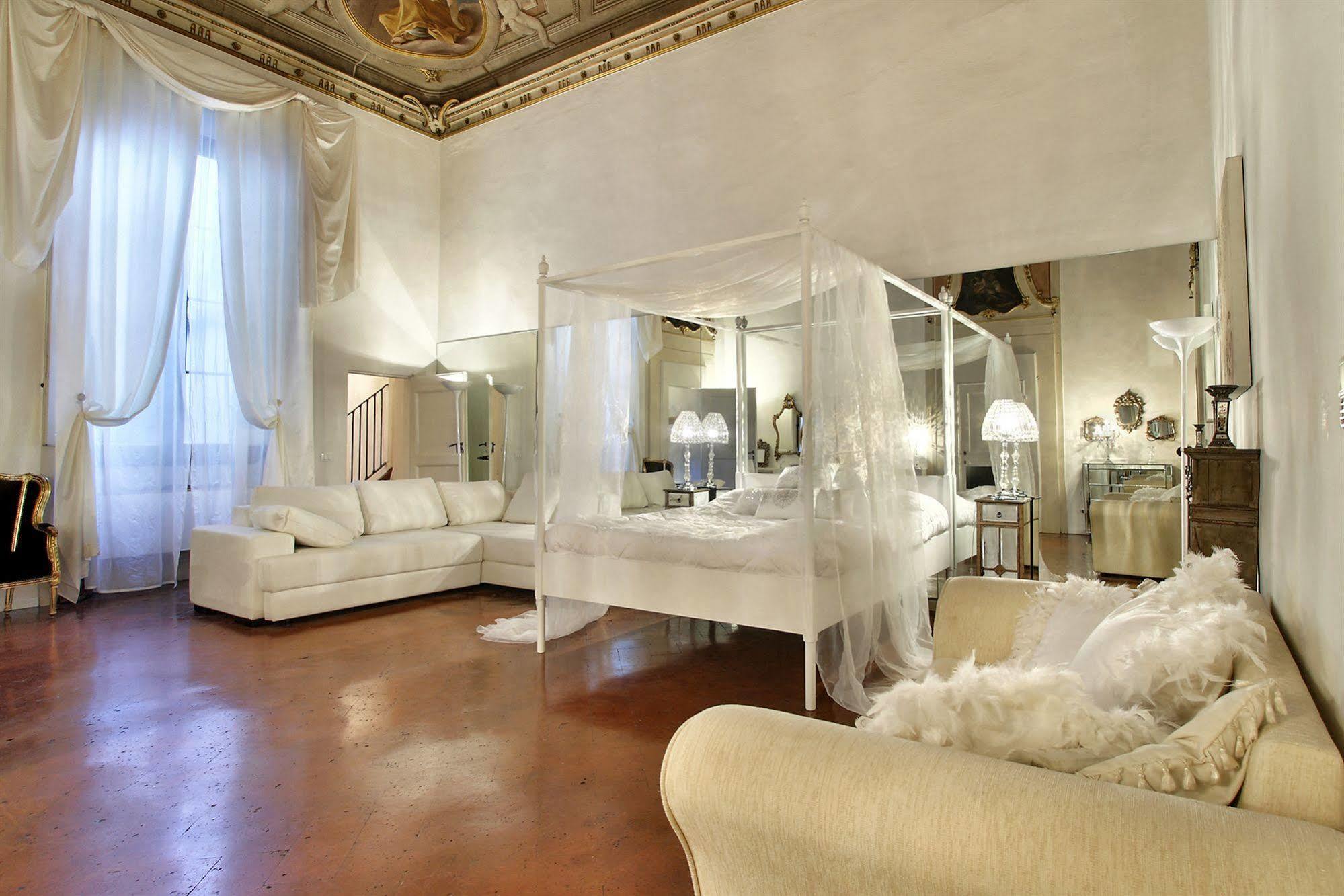 Palazzo Tolomei - Residenza D'epoca Florença