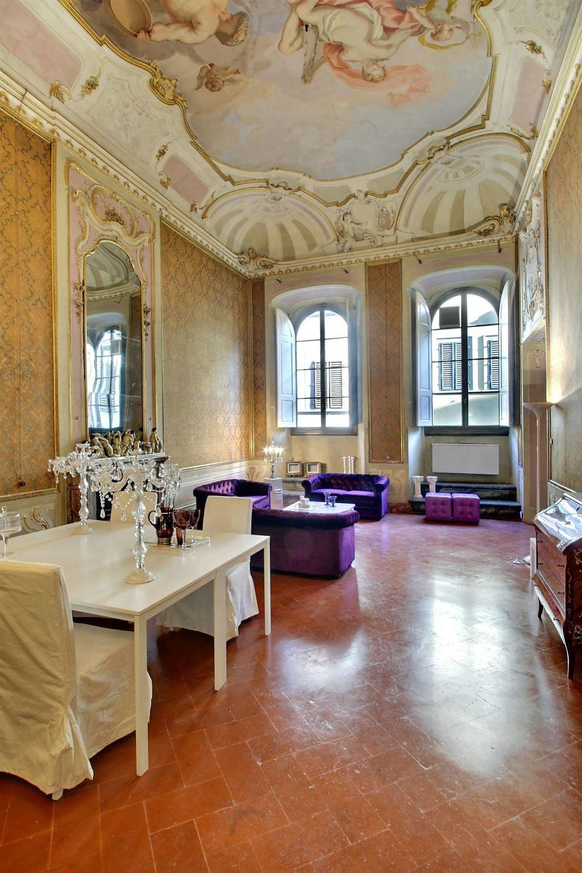 Palazzo Tolomei - Residenza D'epoca 3*