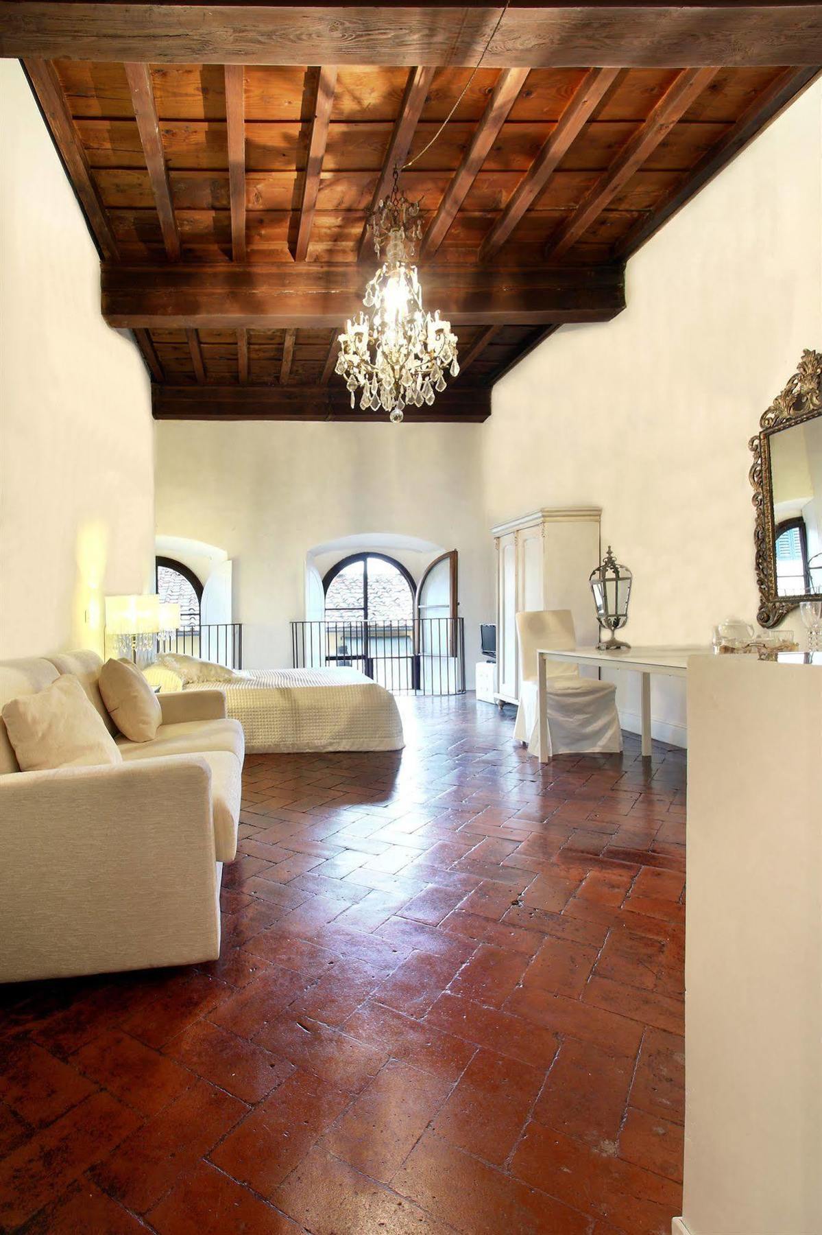 Palazzo Tolomei - Residenza D'epoca Acomodação com café da manhã  3*