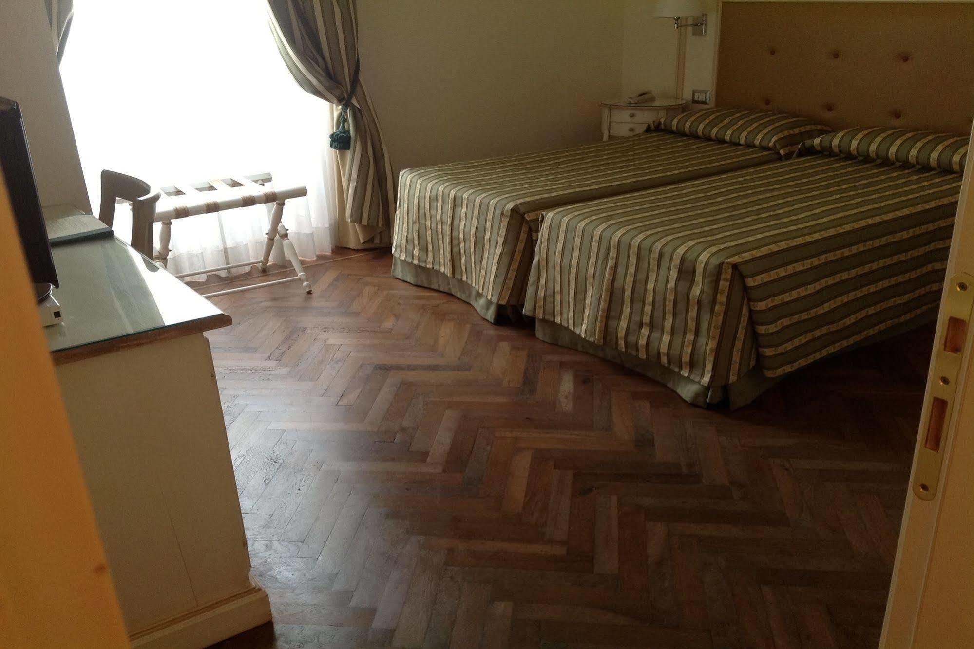Hotel Dei Macchiaioli 3*