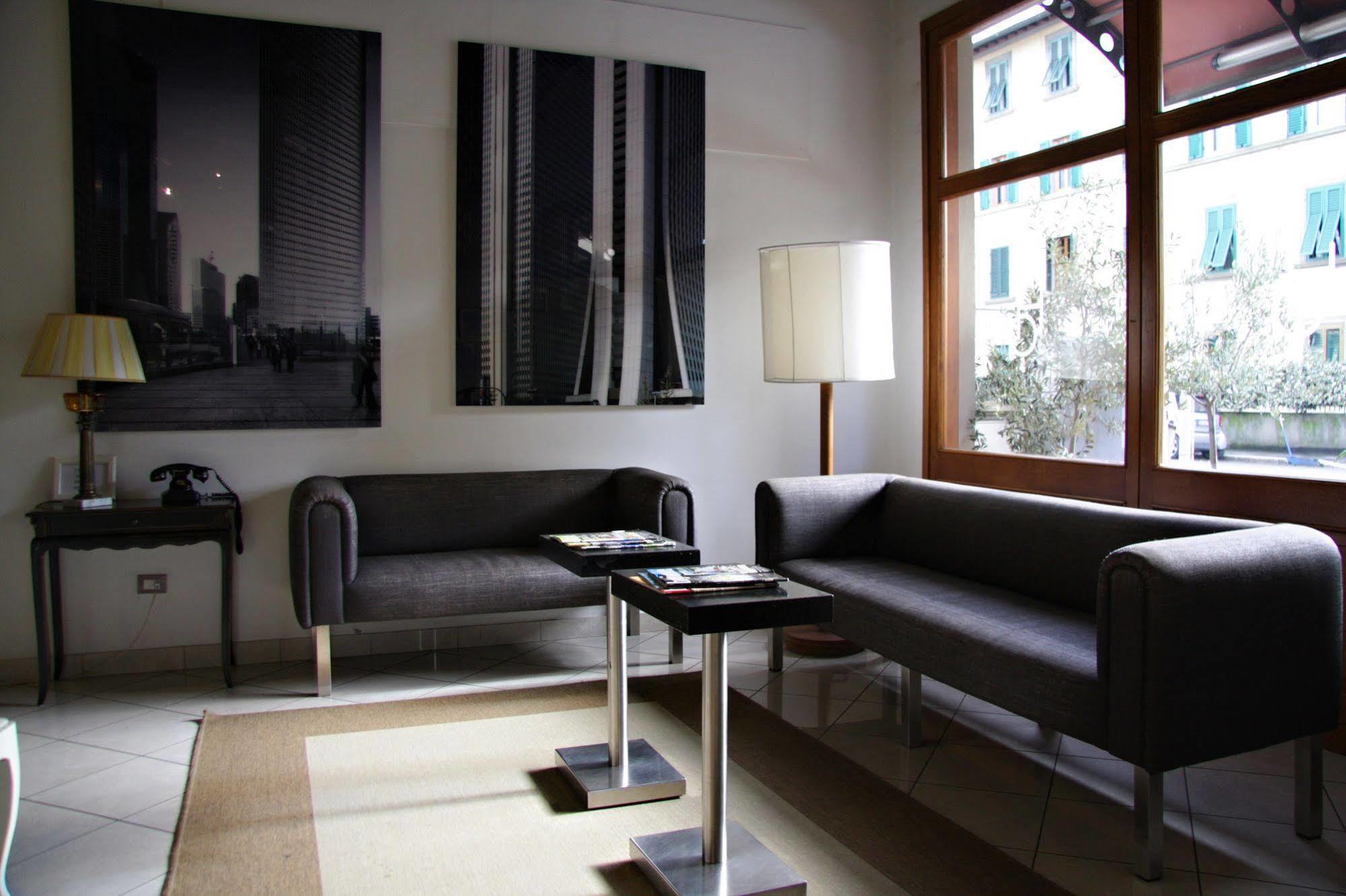 Alex 3* Florence