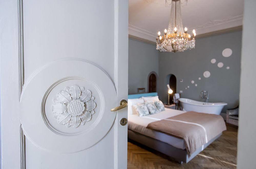 Bed & Breakfast Adastra