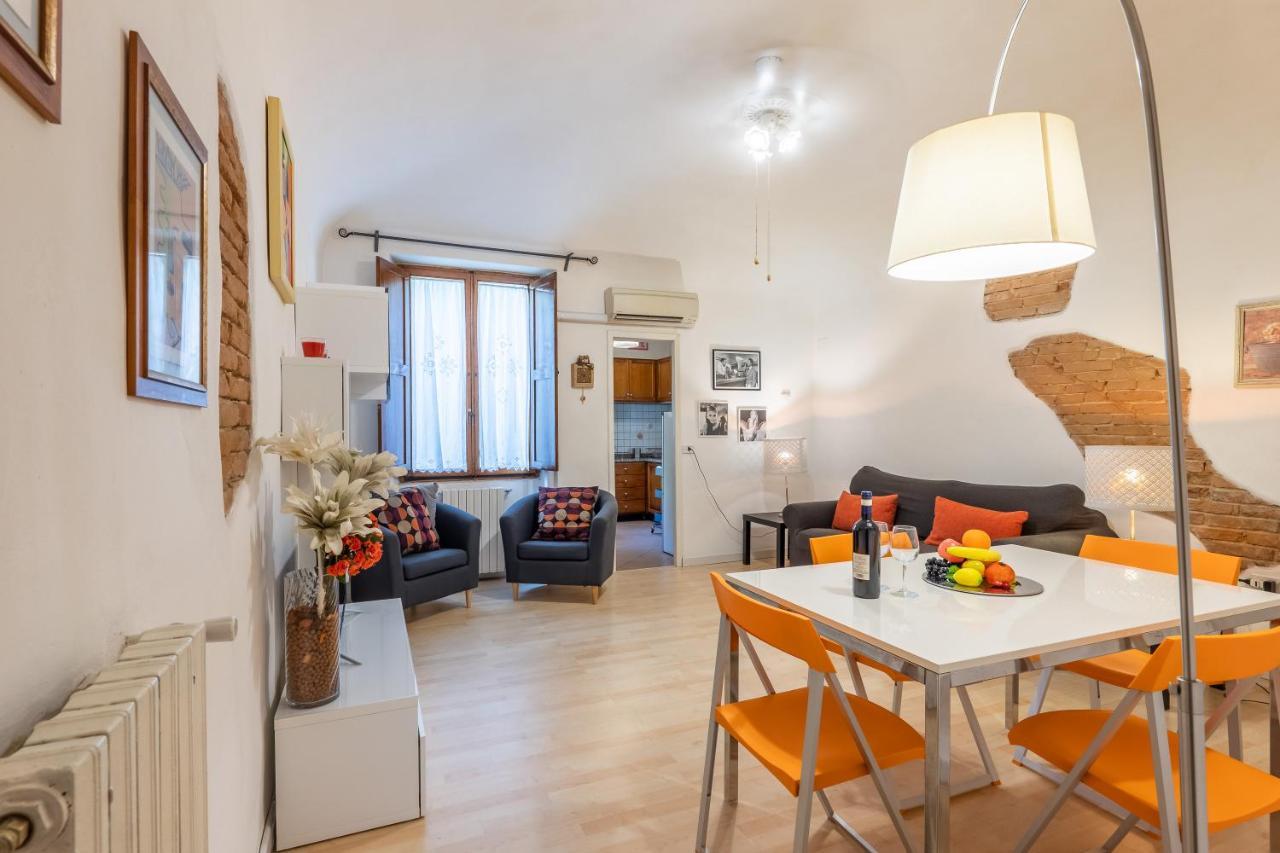 Romana Place Apartment *
